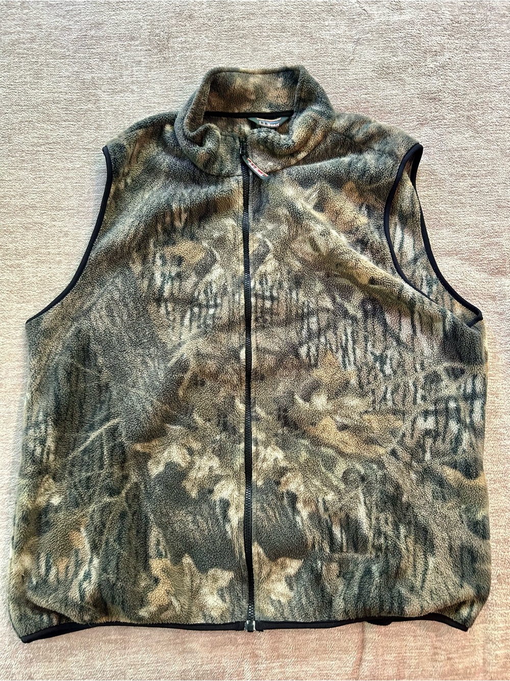 Vintage L.L. Bean camo fleece vest
